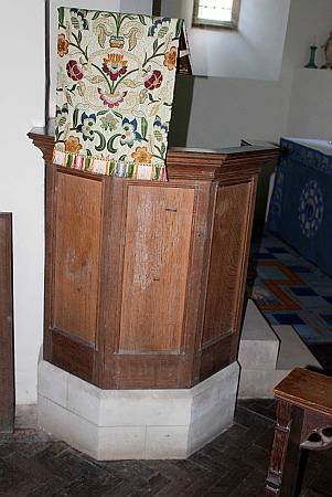 Littleham - The Pulpit